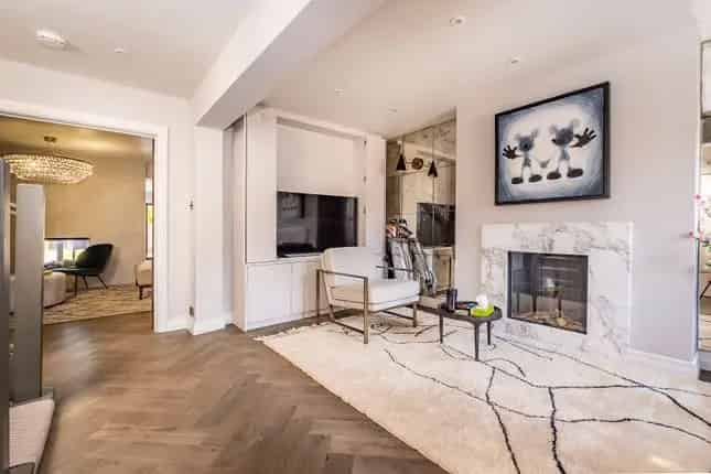 5-Bedroom House for Sale in London SW14