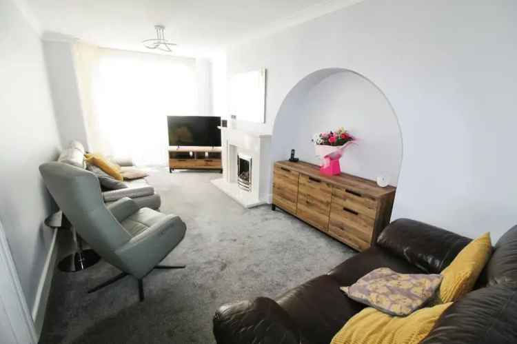 4 Bedroom Semi Detached House Birmingham