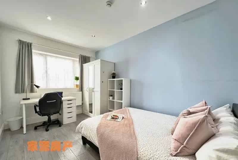 8 Ensuite Bedrooms Student House Near University of Warwick