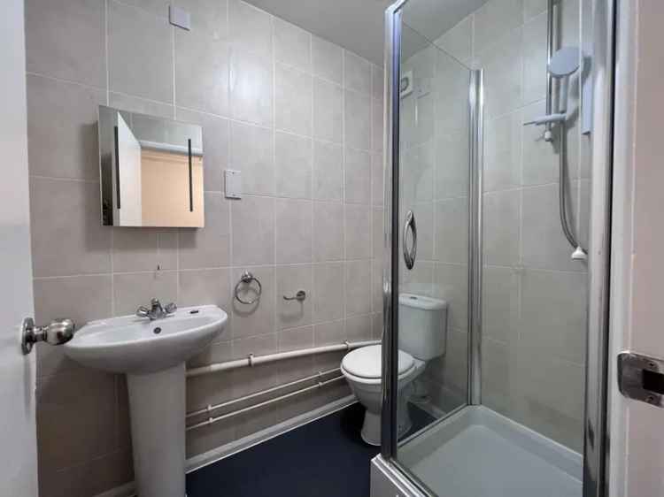 1 Bedroom Ground Floor Flat to Rent