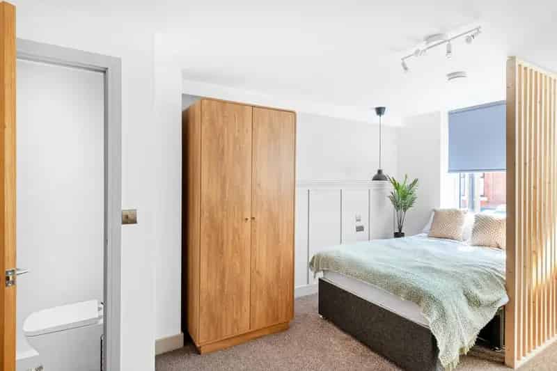 1 Bedroom House Share
