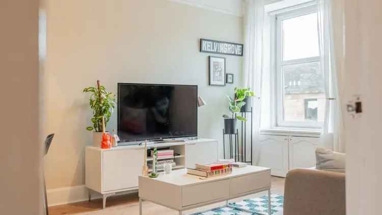 1 Bedroom Flat for Sale Near Glasgow University