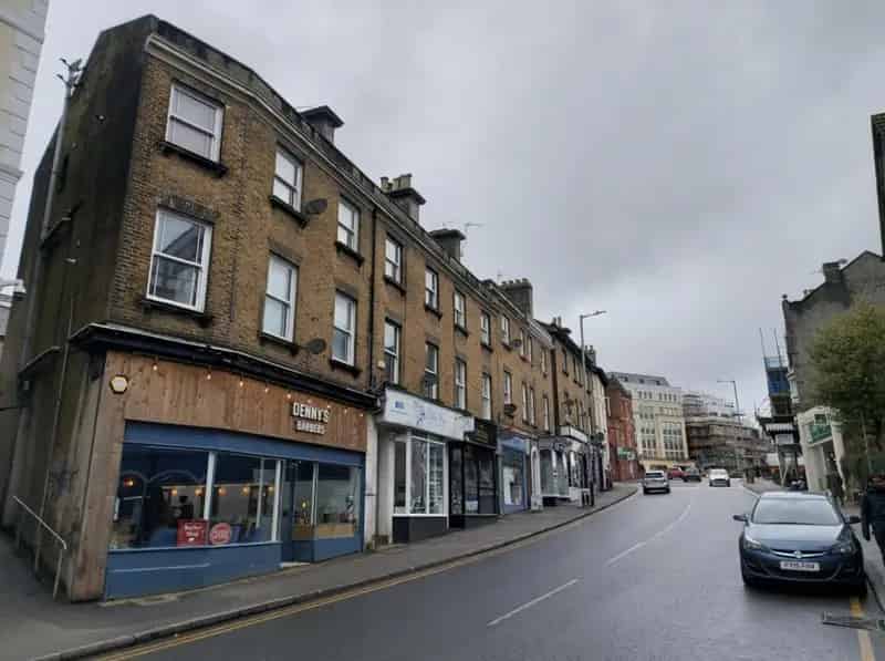 Retail Investment with Two Flats 75+ Year Leases
