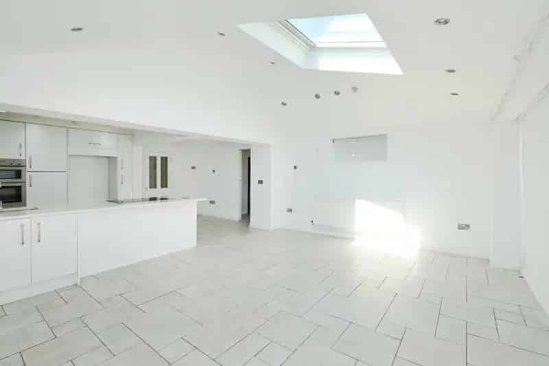 4 Bed Semi-Detached House for Sale in Dronfield
