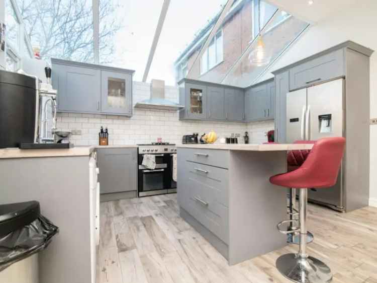 Semi-detached house For Sale in Birmingham, England