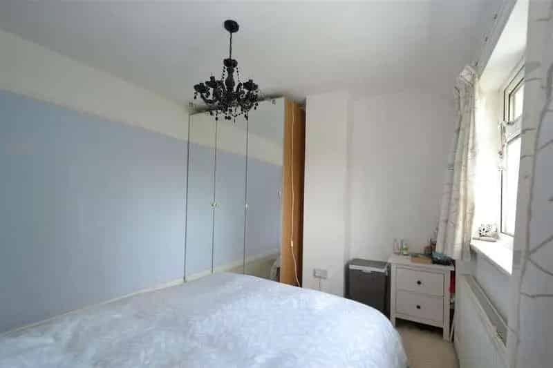 3 Bed Semi-Detached House for Sale