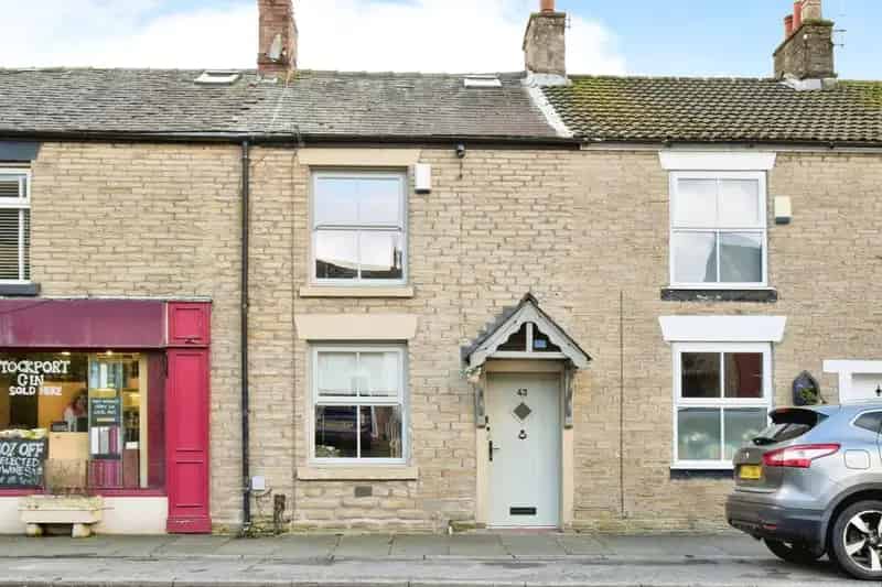 2 Bed Mid Terrace House for Sale Marple Bridge Cheshire