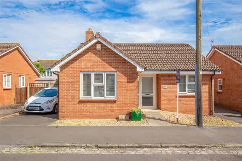 2 Bedroom Bungalow for Sale