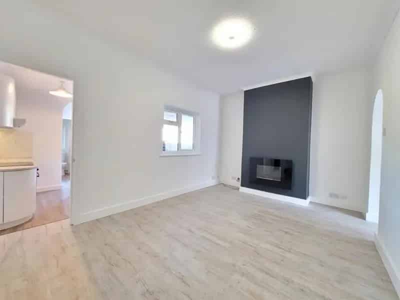 1 Bedroom Flat for Sale Wokingham Town Centre