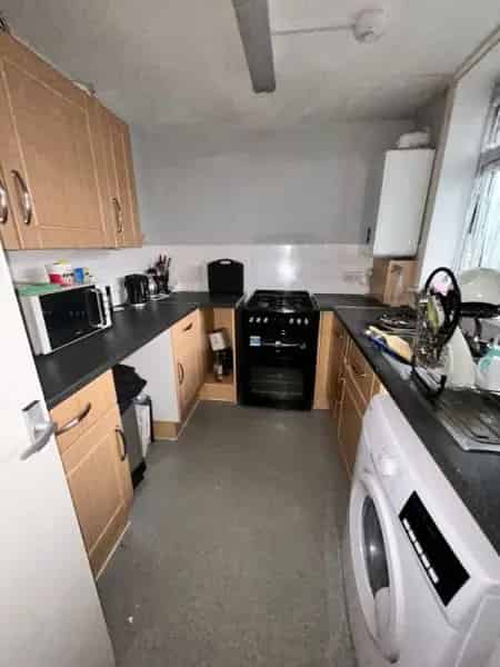Flat For Rent , London, England