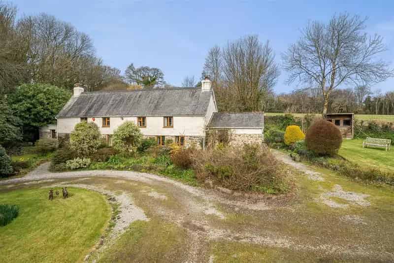 4 Bedroom Detached House For Sale Near Falmouth