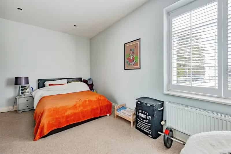 Two-Bedroom Apartment in Horley Town Centre