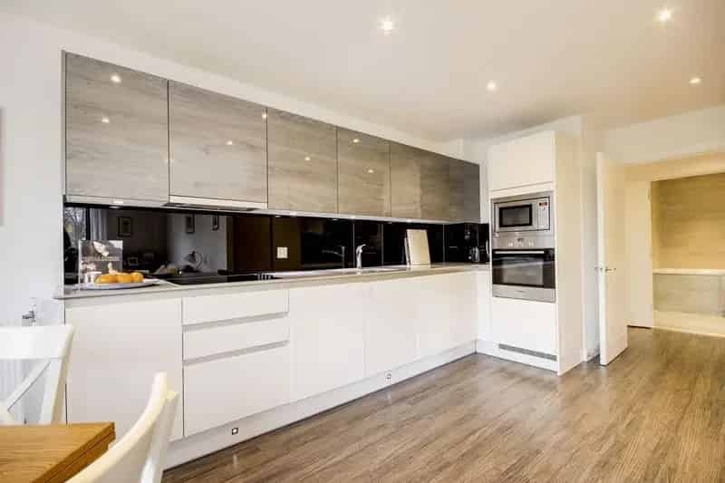 2 Bedroom Apartment House to Rent