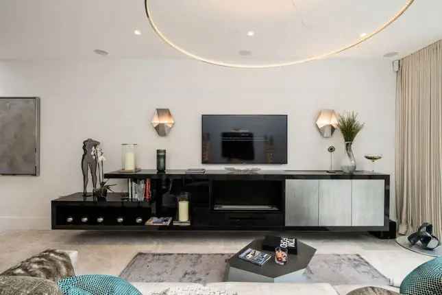 Town house for sale in Eaton Terrace, Belgravia, London SW1W, United Kingdom