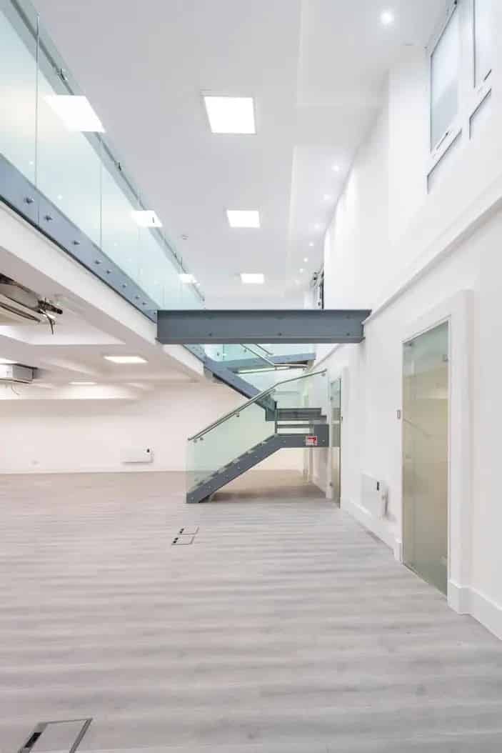 Farringdon Office Showroom 4266 sq ft