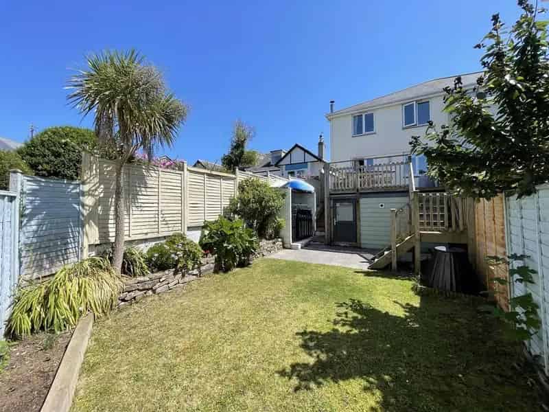 3 Bedroom Semi-Detached House for Sale Near Perranporth Beach