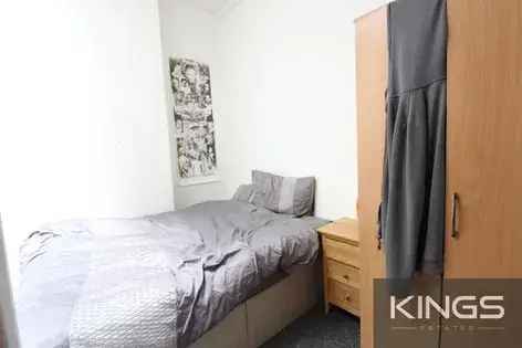 3 Bedroom Flat Southampton Students September