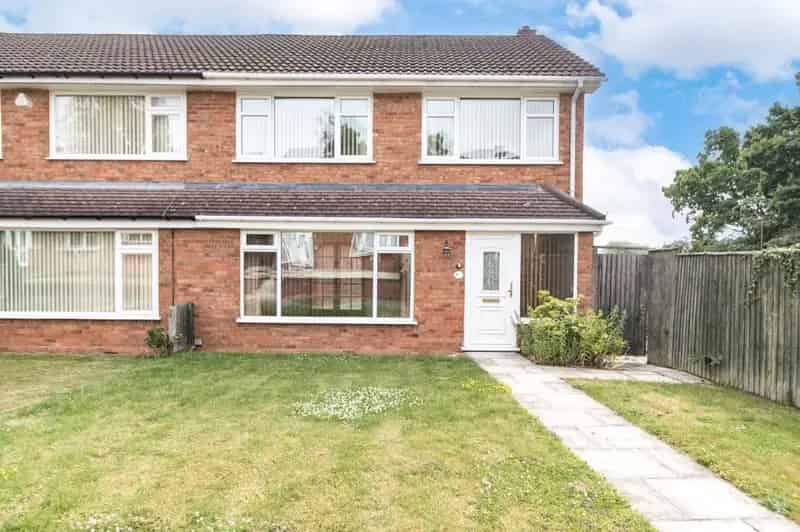 3 Bedroom Semi Detached House for Sale Birmingham