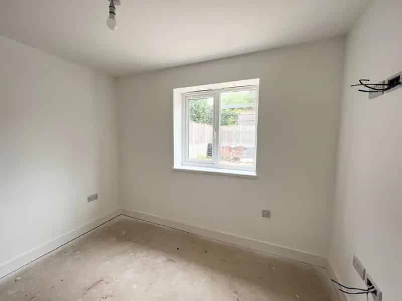 2 Bedroom Dormer Bungalow for Sale