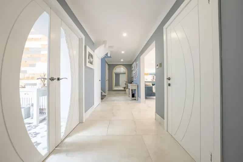 5 Bedroom Detached House with Annexe and 5 Acres