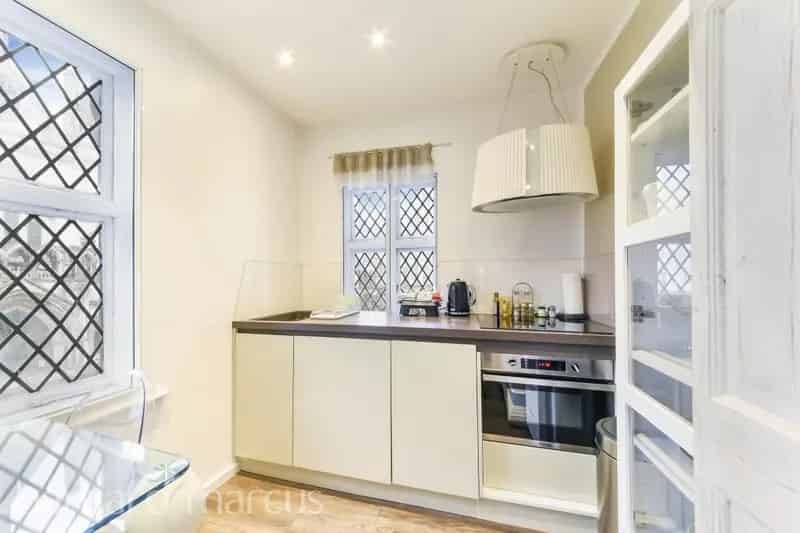 Flat For Rent , London, England