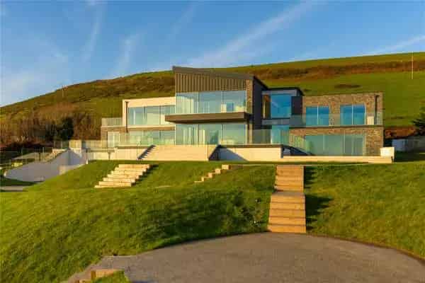 Luxury Devon Coastal Home: 12000 sq ft Sea View Mansion with Leisure Complex