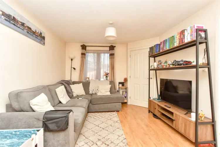 3 Bedroom End Terrace House for Sale