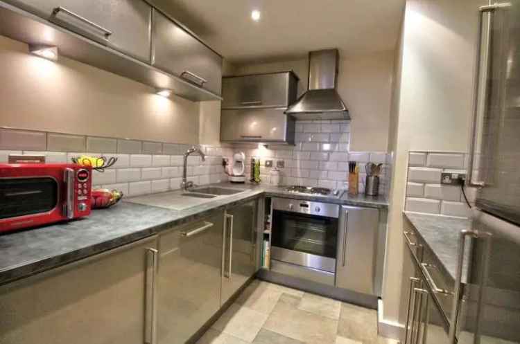 1 bed flat for sale