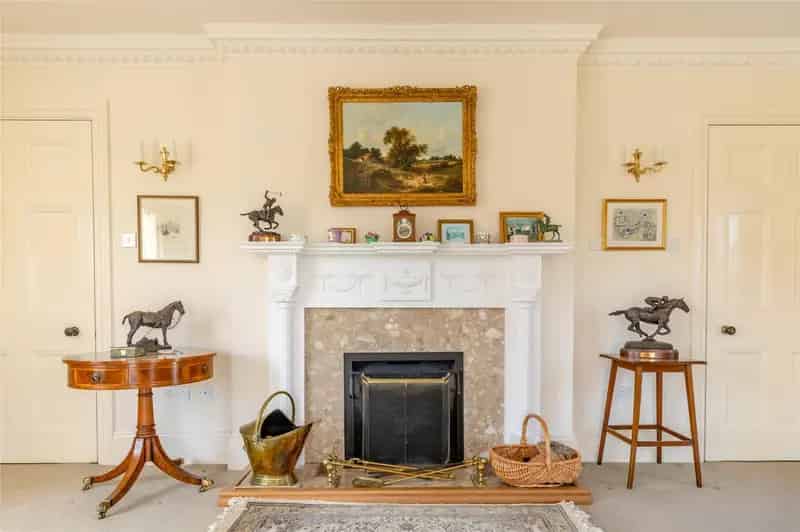 5 Bedroom Detached House for Sale Wootton Courtenay