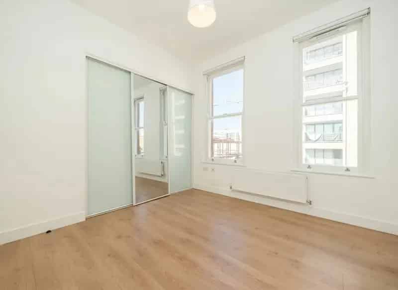 Four Bedroom Apartment Near West Ealing Station
