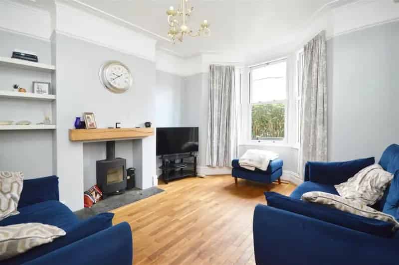 3 Bedroom Terraced House for Sale Near Redcatch Park