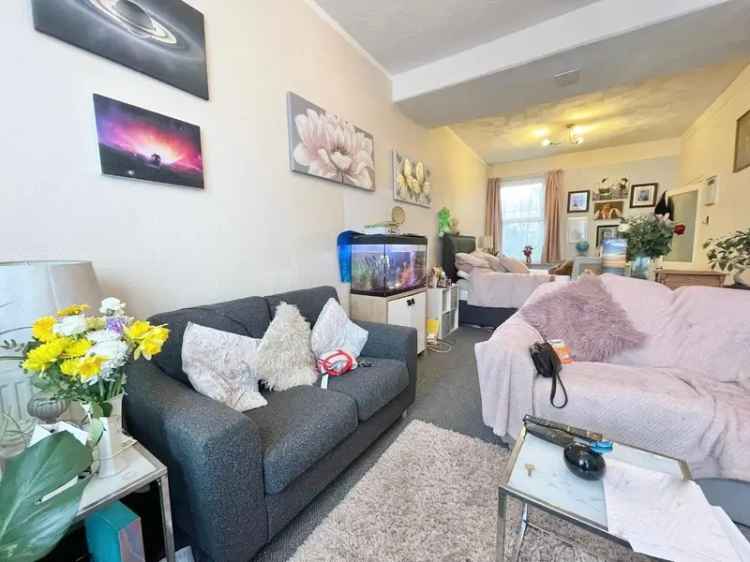 2 Bedroom Terraced House for Rent