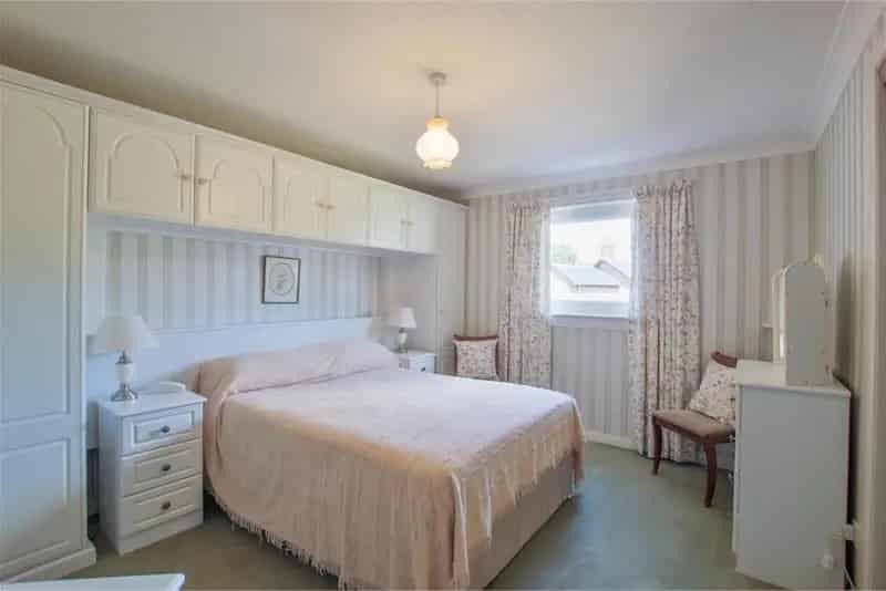 3 Bed Flat First Floor Largs 1 Reception Modern Development Coastal Living