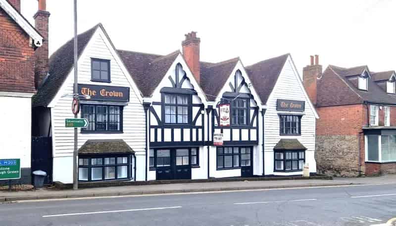 Refurbished Office Suite to Let Seal High Street