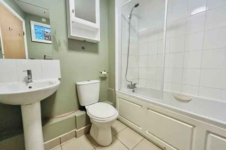 Two Double Bedroom Furnished Apartment in Derby City Centre