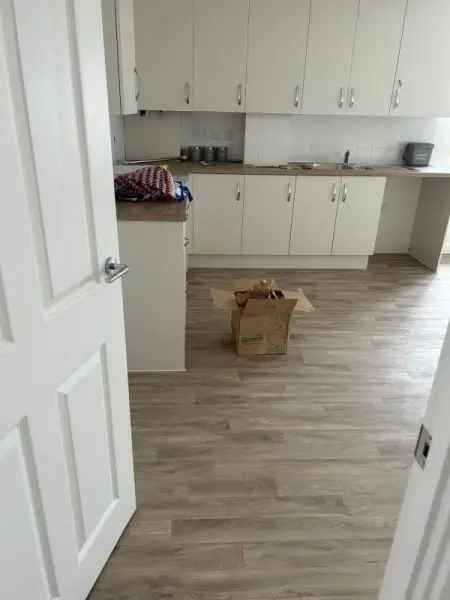 Flat For Rent in Borough of Swale, England