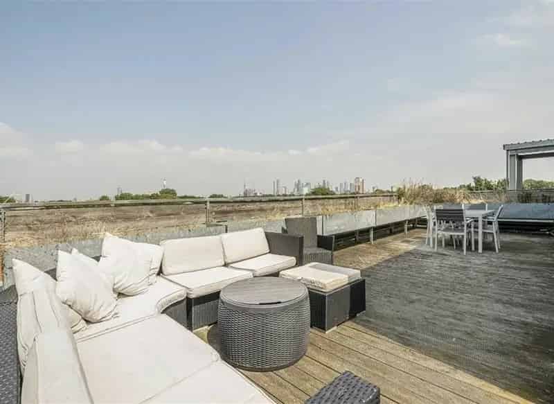 Stunning 2-Bed Apartment with 600 Sq Ft Private Terrace City Views