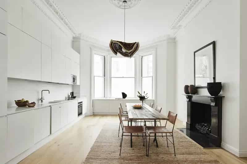 Holland Park Gardens Maisonette 4 Bedroom 2100 sq ft Private Garden