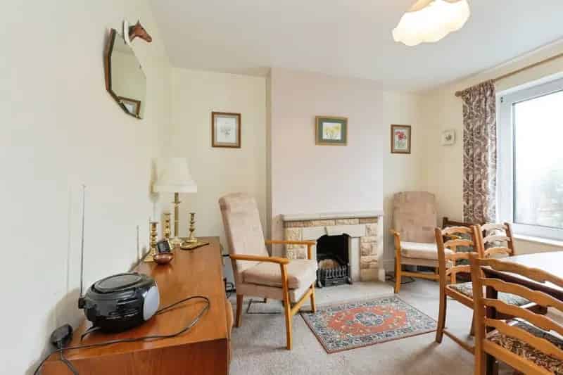 3 Bed 1930s House Modernisation Potential Family Home