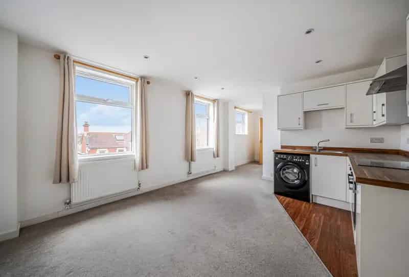 1 Bedroom Apartment For Sale