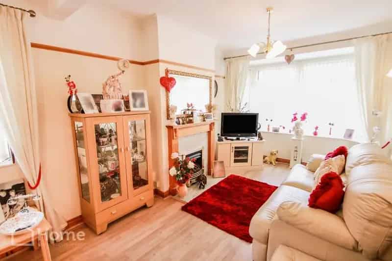 3 Bedroom Semi Detached Bungalow For Sale