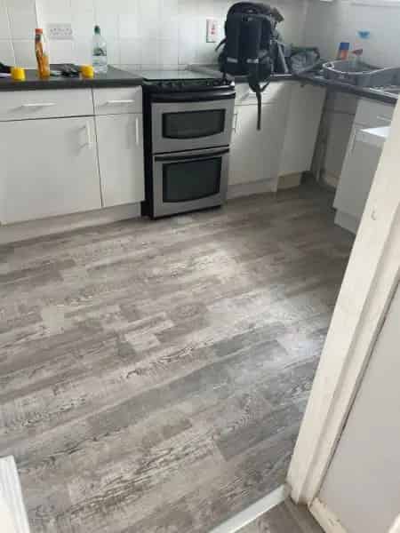 1 Bed Ground Floor Flat with Garden