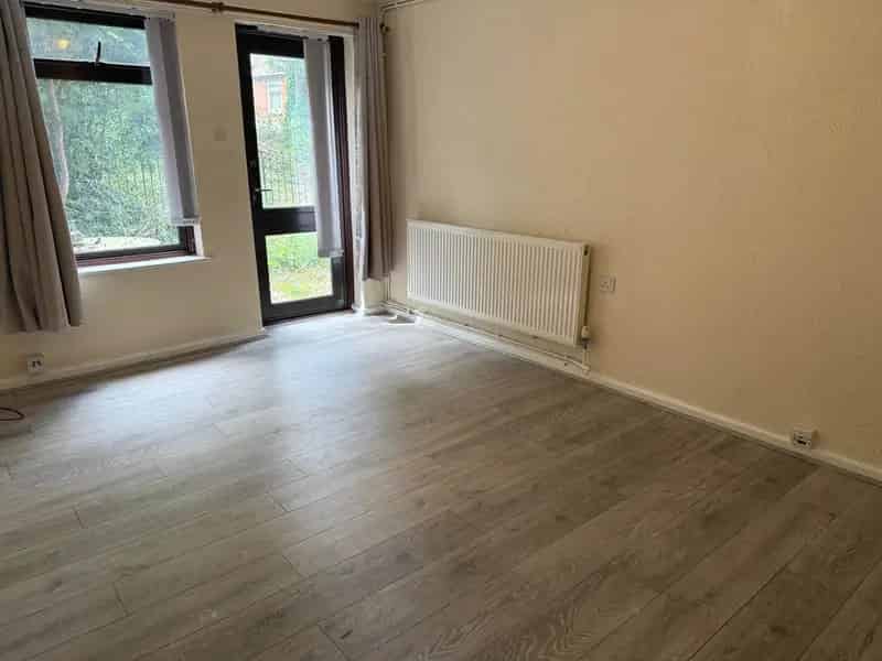 2 Bedroom House to Rent Loughborough Road LE4