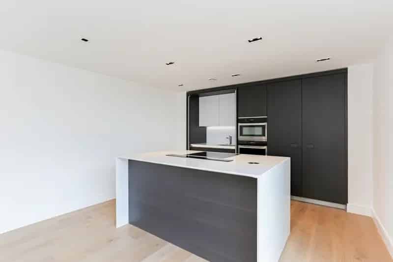 3 Double Bedroom Riverside Apartment To Rent