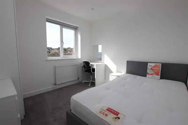 6 Bedroom Detached House to Rent - Student Property