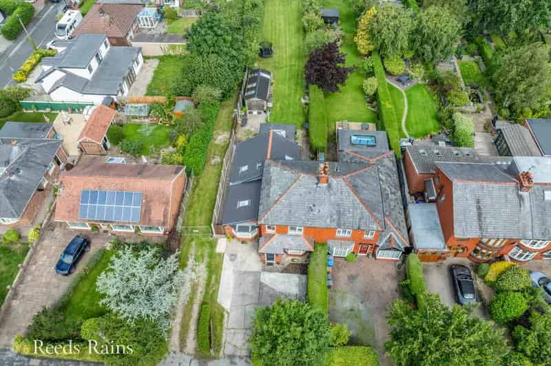 5 Bedroom Semi Detached House Leyland Lancashire