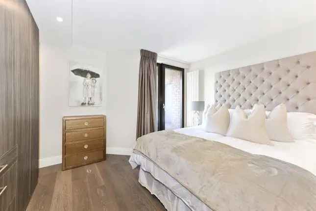 Flat to rent in Finchley Road, Swiss Cottage, London NW3