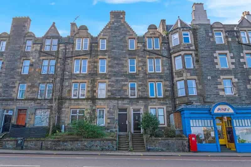 4 Bedroom HMO Apartment for Sale in Meadowbank Edinburgh