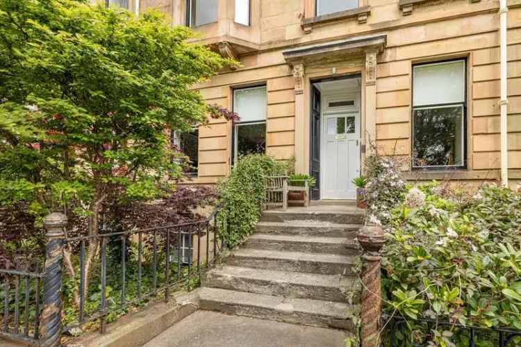 5 Bedroom Townhouse for Sale in Glasgow West End