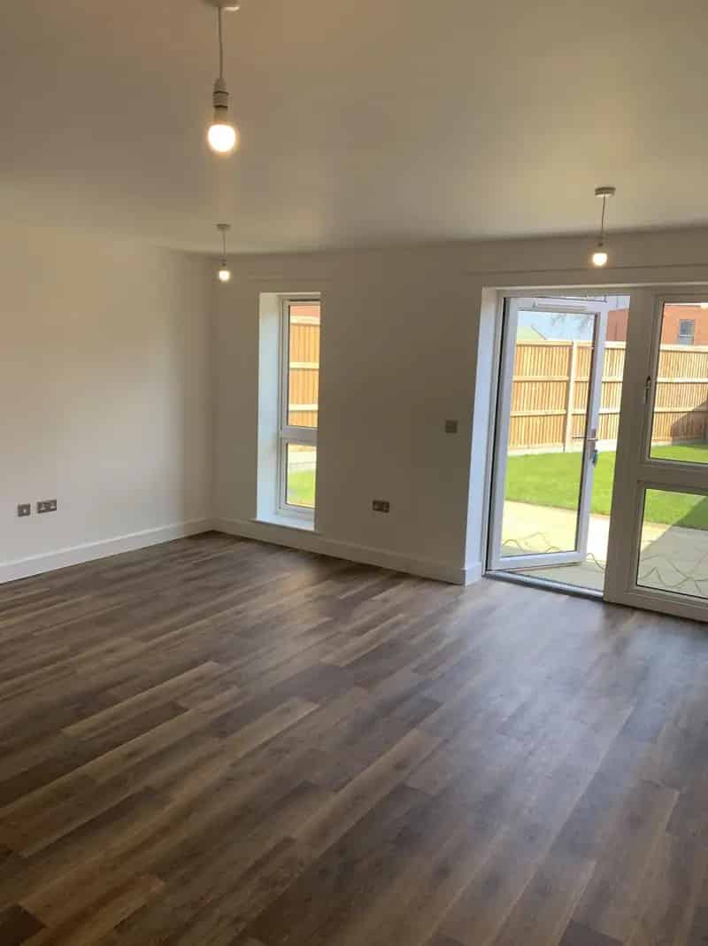 Three Double Bedroom Family Home in Gadebridge